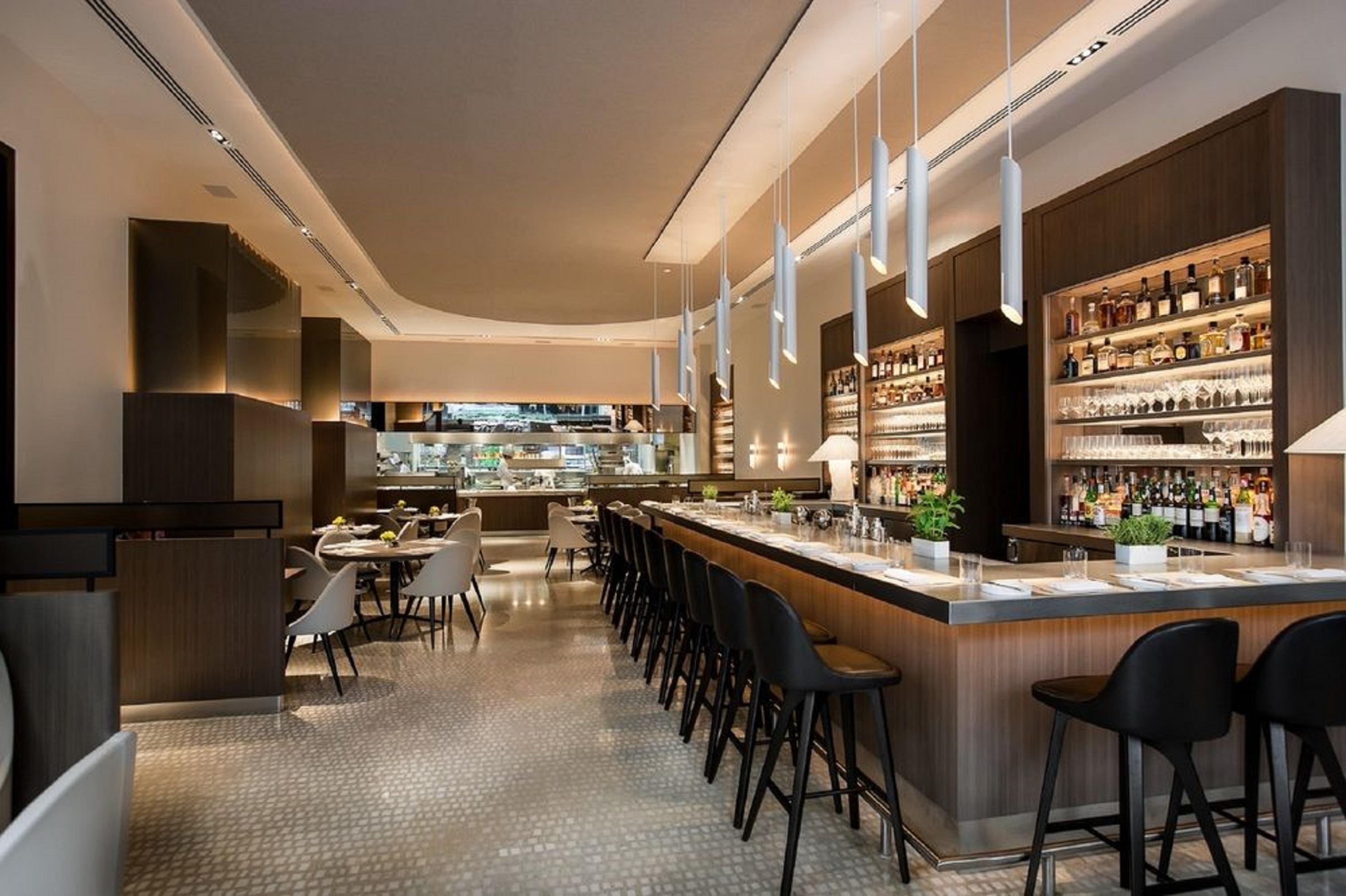 Trump International New York Bagian luar foto The bar at the restaurant