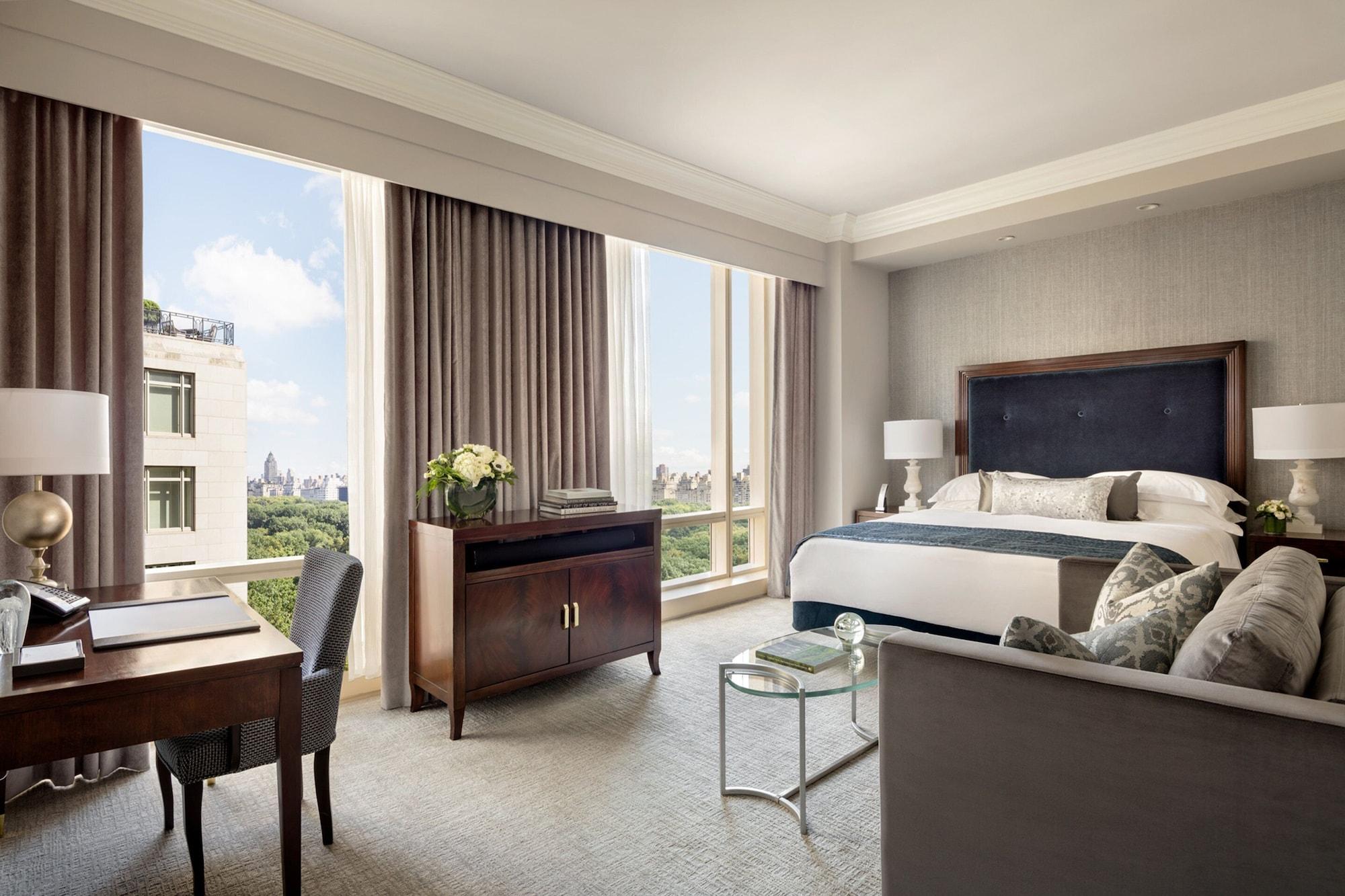 Trump International New York Bagian luar foto A bedroom